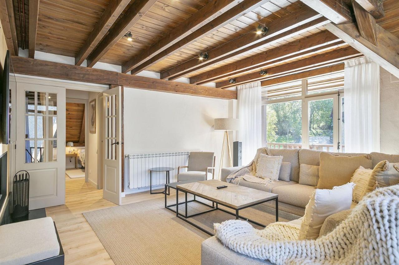 Luderna - Duplex Aiguamog Lägenhet Arties Exteriör bild