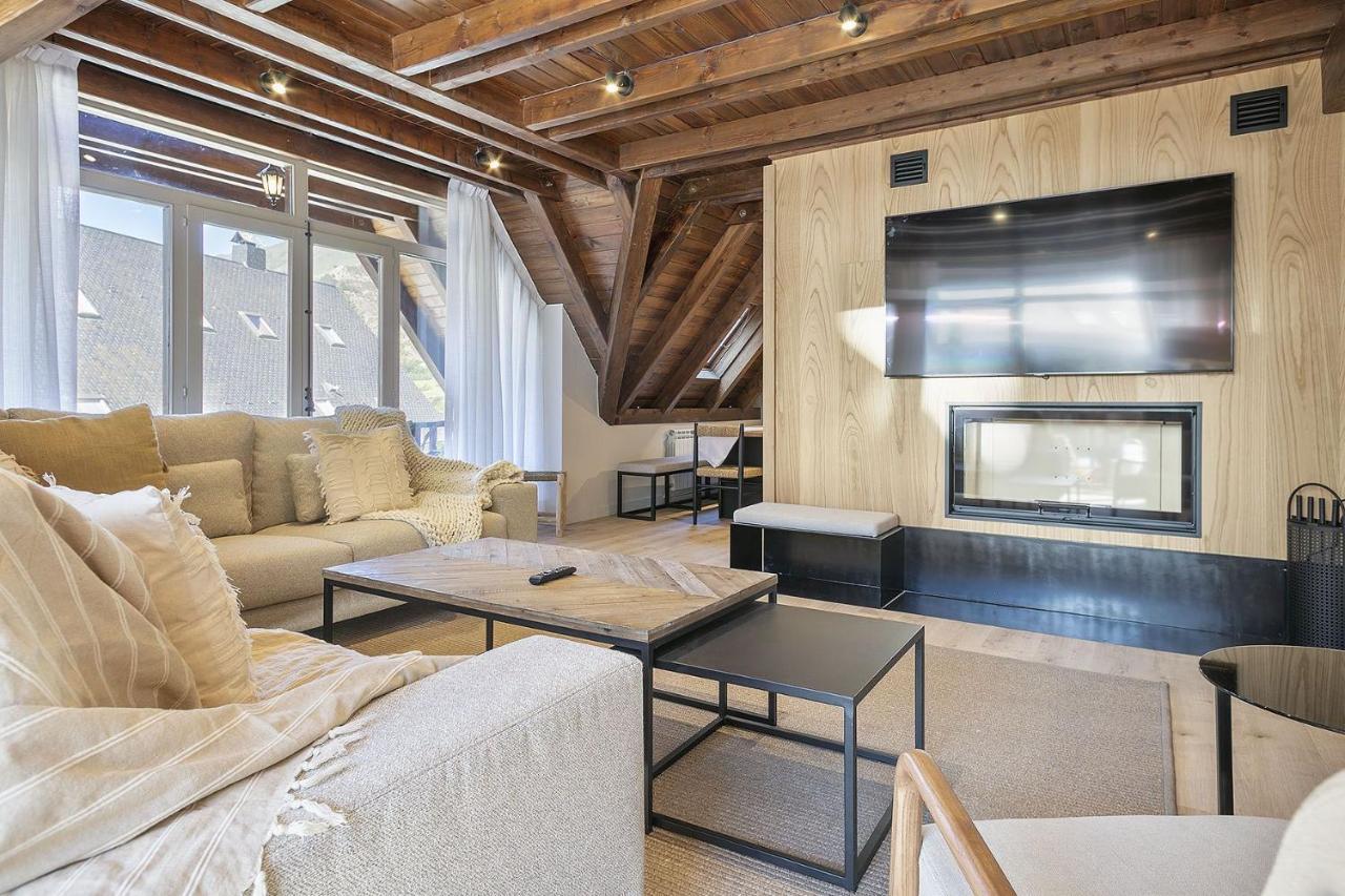 Luderna - Duplex Aiguamog Lägenhet Arties Exteriör bild