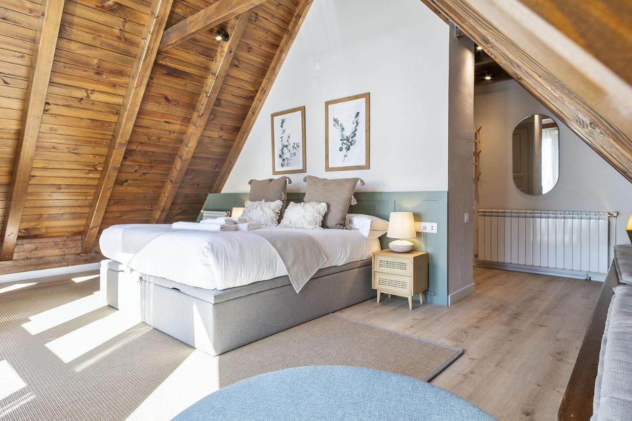 Luderna - Duplex Aiguamog Lägenhet Arties Exteriör bild