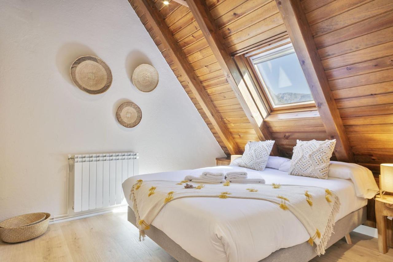 Luderna - Duplex Aiguamog Lägenhet Arties Exteriör bild